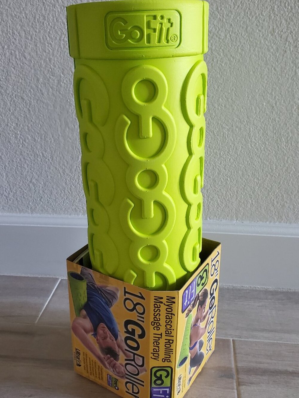 (NEW) GoFit 18" Go Massage Roller with UltraFin Core